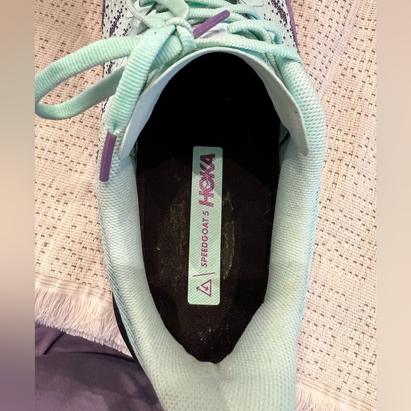 Hoka sneakers. - Picture 2 of 8